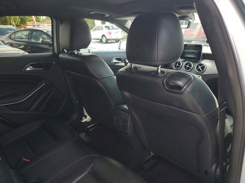 Used 2016 Mercedes-Benz GLA 250 4MATIC image 37