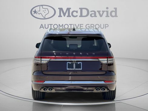 Certified 2024 Lincoln Aviator Black Label w/ Class IV Trailer Tow Package AWD/4WD image 6