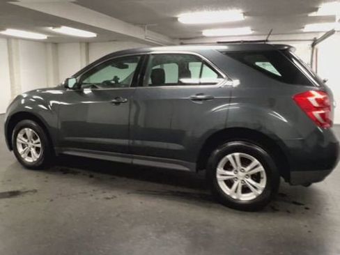Used 2017 Chevrolet Equinox LS FWD image 6