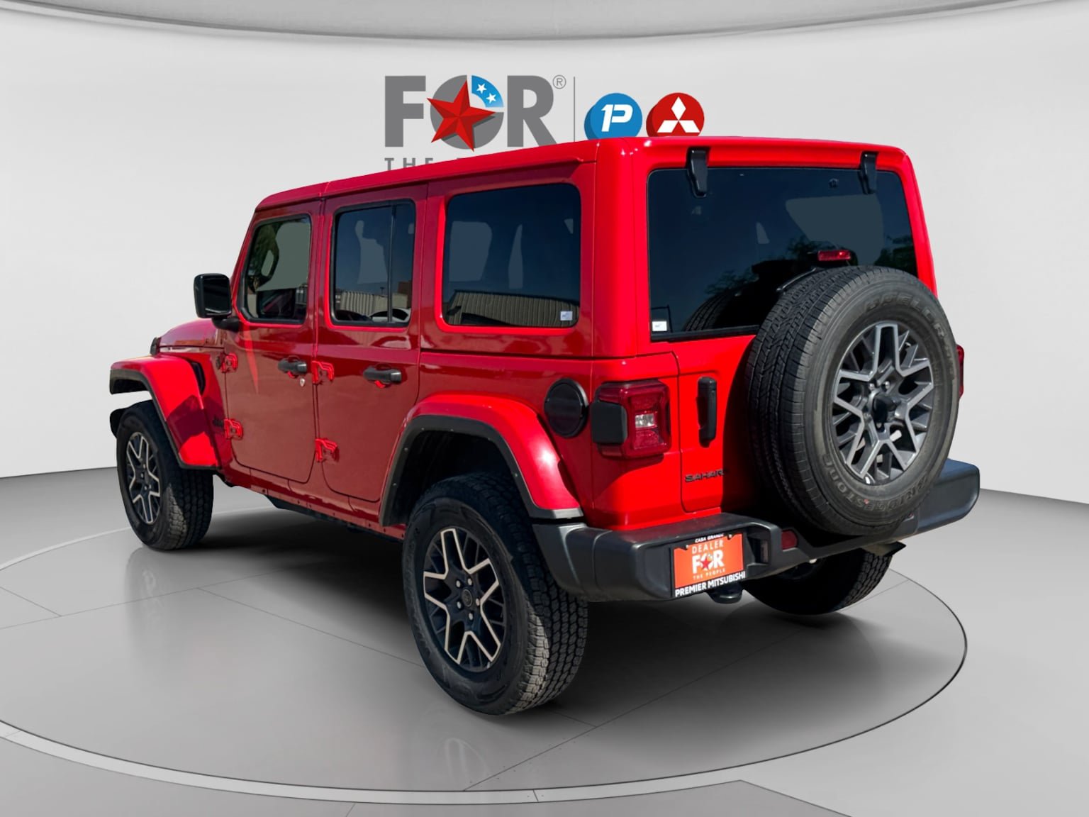 Used 2025 Jeep Wrangler Unlimited Sahara AWD/4WD image 3