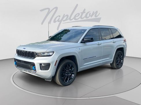 Used 2024 Jeep Grand Cherokee Limited 4xe AWD/4WD image 1