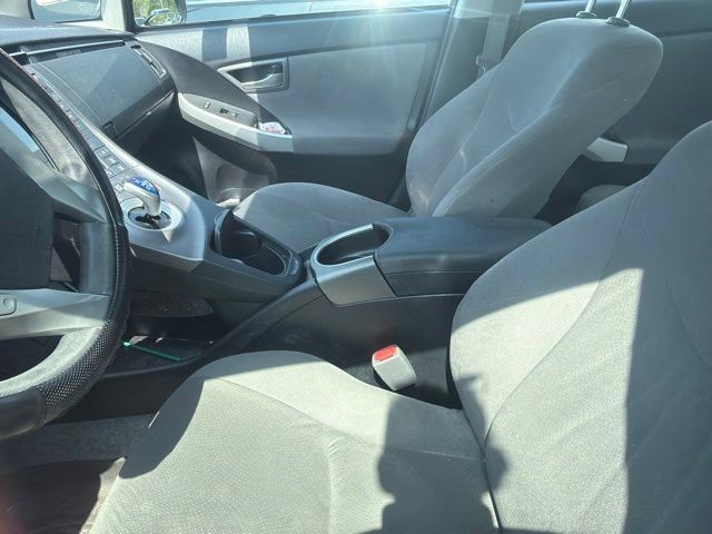 Used 2015 Toyota Prius Two FWD image 11