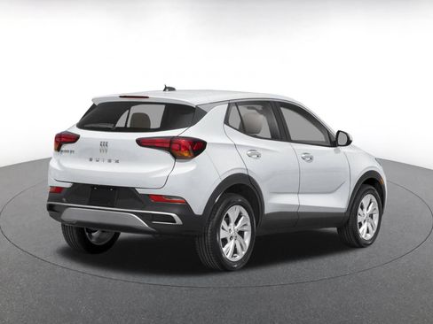 Used 2025 Buick Encore GX Preferred AWD/4WD image 2