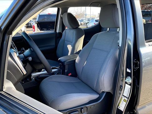 Certified 2023 Toyota Tacoma SR5 image 7