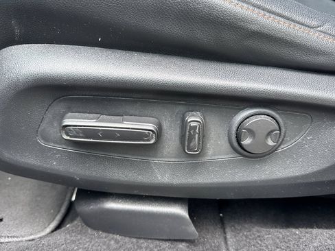 Used 2025 Honda CR-V Sport-L image 13