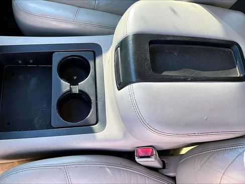 Used 2007 Chevrolet Tahoe LTZ w/ LTZ Preferred Equipment Group image 14