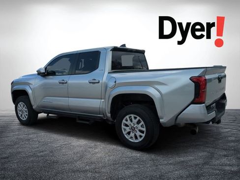 Used 2024 Toyota Tacoma SR5 image 5