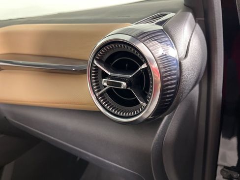 Certified 2025 Chevrolet Equinox ACTIV image 17