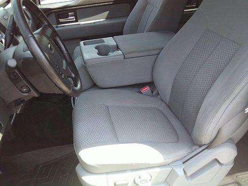 Used 2014 Ford F150 XLT w/ Equipment Group 302A Luxury AWD/4WD image 10