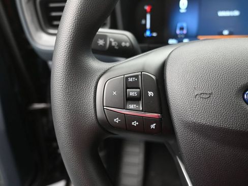 Used 2025 Ford Maverick XL FWD image 7