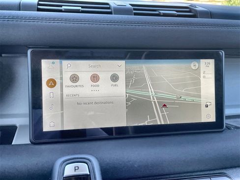 Certified 2023 Land Rover Defender 90 SE image 24