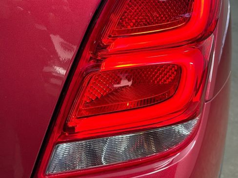 Used 2020 Chevrolet Trax LT image 30