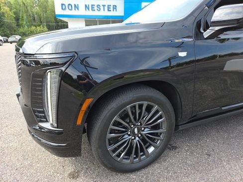 Used 2025 Cadillac Escalade Sport Platinum AWD/4WD image 37