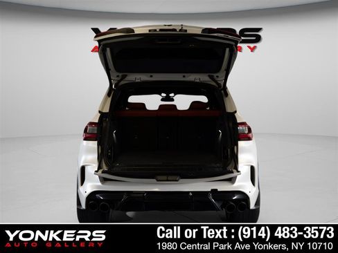 Used 2021 BMW X5 M w/ Competition Package AWD/4WD image 19