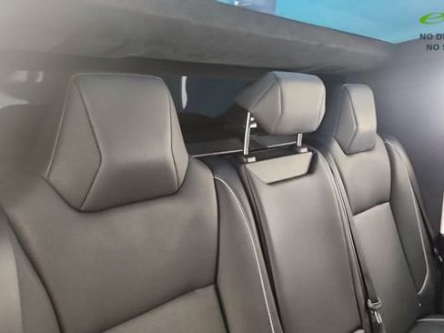 Used 2024 Tesla Cybertruck AWD Crew Cab image 24