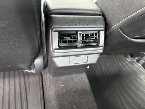 Used 2025 Honda Accord SE image 11