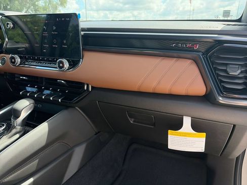 New 2026 GMC Canyon AT4 w/ AT4 Premium Package AWD/4WD image 36