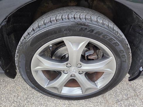 Used 2014 Toyota Venza LE w/ Tow Prep Package image 9