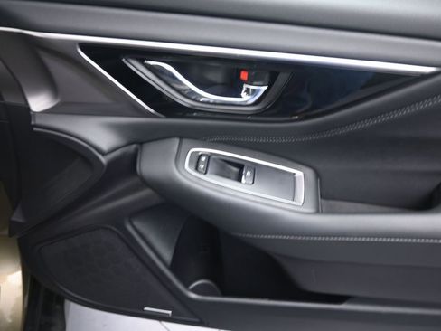 Used 2024 Subaru Outback Limited image 19