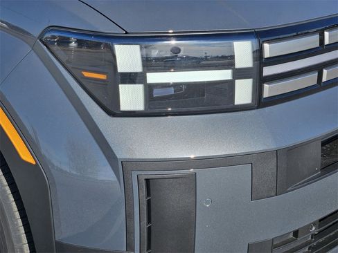 New 2026 Hyundai Santa Fe SE image 8