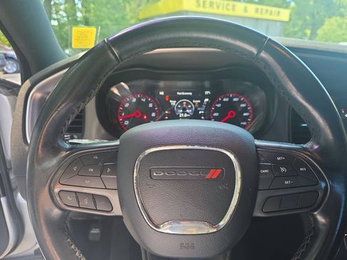 Used 2021 Dodge Charger SXT w/ Blacktop Package RWD image 10