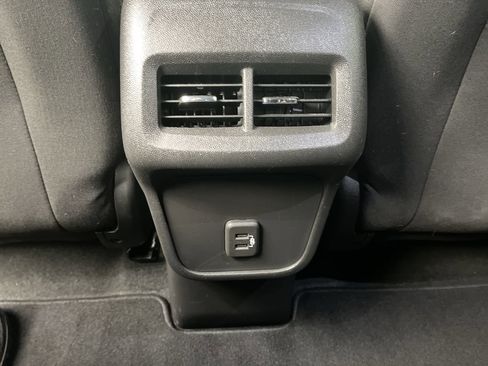 Certified 2023 Chevrolet Equinox LT image 12