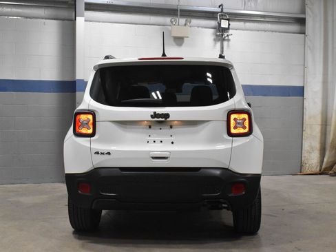 Used 2021 Jeep Renegade Latitude AWD/4WD image 27