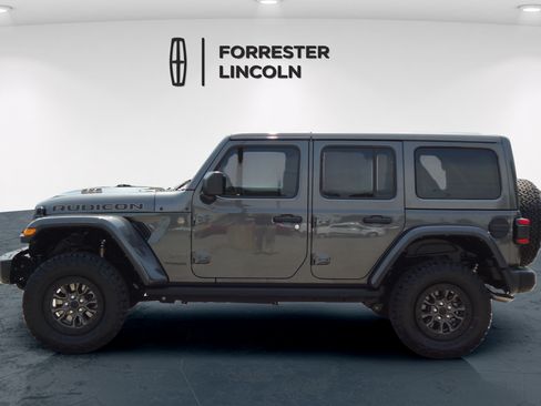 Used 2021 Jeep Wrangler Unlimited Rubicon w/ Dual Top Group AWD/4WD image 6