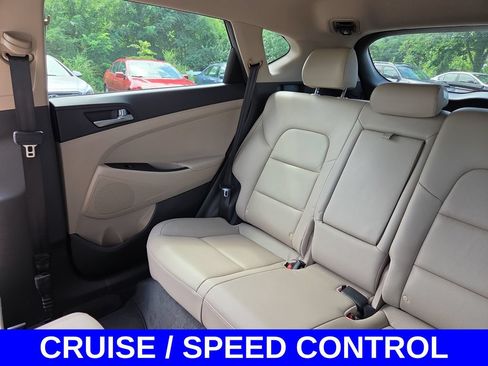 Used 2016 Hyundai Tucson Limited FWD image 12
