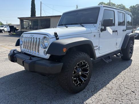 Used 2017 Jeep Wrangler Unlimited Sport w/ Quick Order Package 24S AWD/4WD image 1