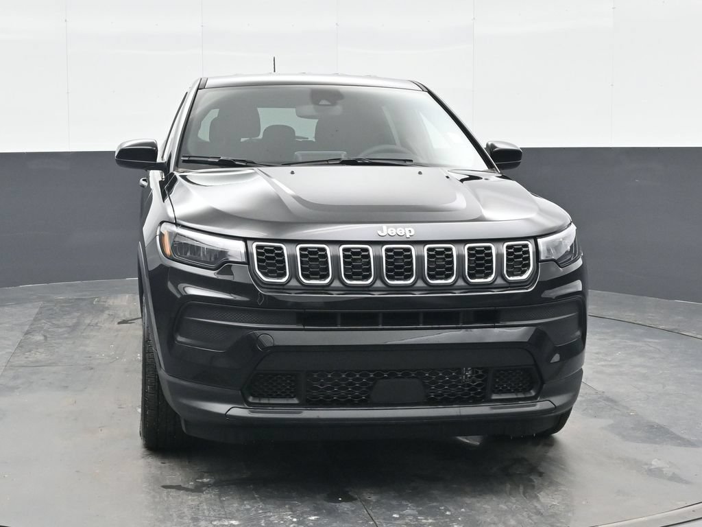 Used 2025 Jeep Compass Sport w/ Mopar Graphics Package AWD/4WD image 21