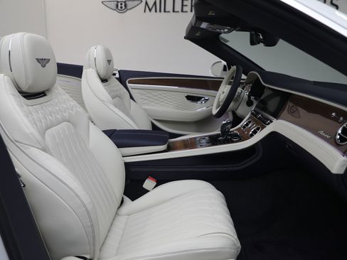 New 2026 Bentley Continental GTC image 34