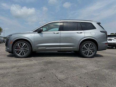 Used 2024 Cadillac XT6 Sport w/ LPO, Floor Liner Package image 2