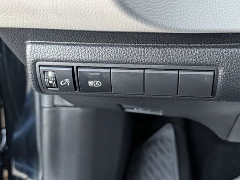 Used 2024 Toyota Corolla LE w/ LE Convenience Package image 24