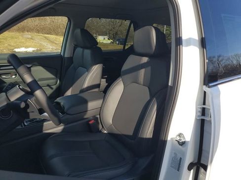 New 2025 Honda Pilot Touring image 19