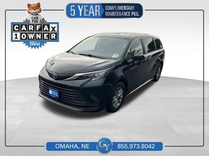 Used 2024 Toyota Sienna LE