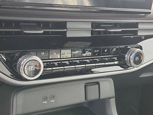 New 2025 Honda Prologue Elite image 13