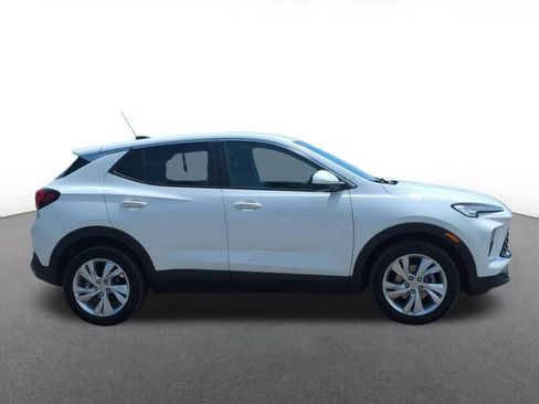 Used 2024 Buick Encore GX Preferred FWD image 7