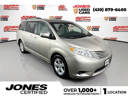 Used 2015 Toyota Sienna LE
