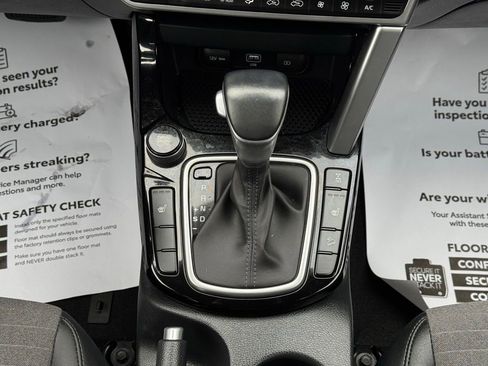 Used 2022 Kia Seltos Nightfall Edition image 34