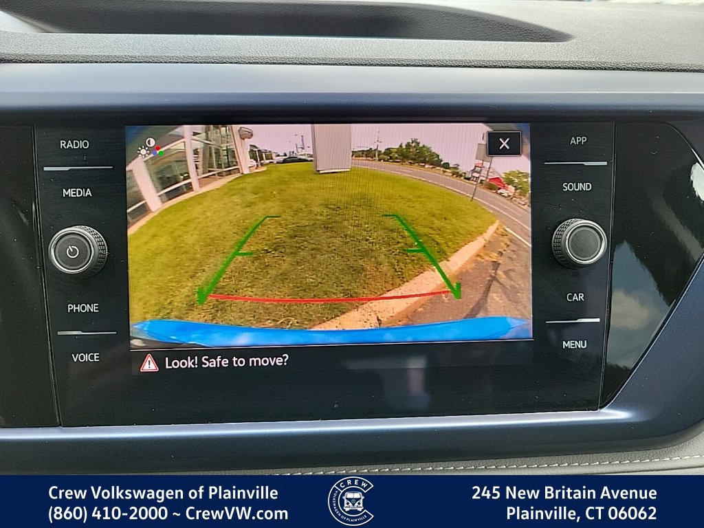 Certified 2024 Volkswagen Taos SE AWD/4WD image 8
