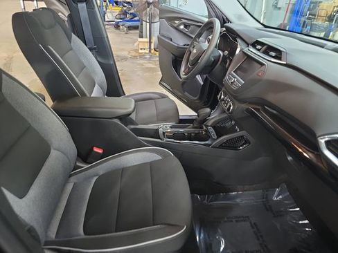 Used 2023 Chevrolet TrailBlazer LT image 10