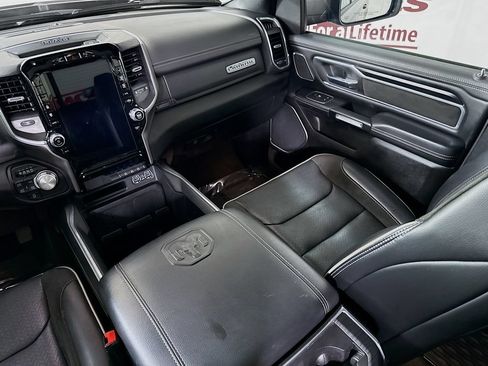 Used 2023 RAM 1500 Laramie AWD/4WD image 29