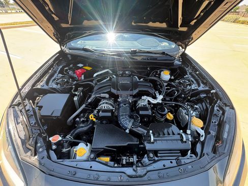 Used 2023 Toyota GR86 Premium RWD image 44
