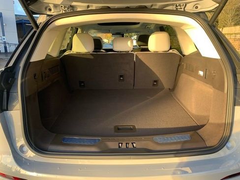 New 2026 Lincoln Nautilus Black Label w/ Jet Appearance Package image 5