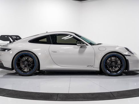 Used 2022 Porsche 911 GT3 image 2