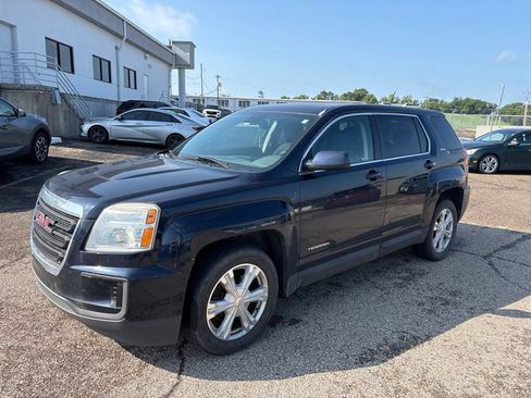 Used 2017 GMC Terrain SLE FWD image 3