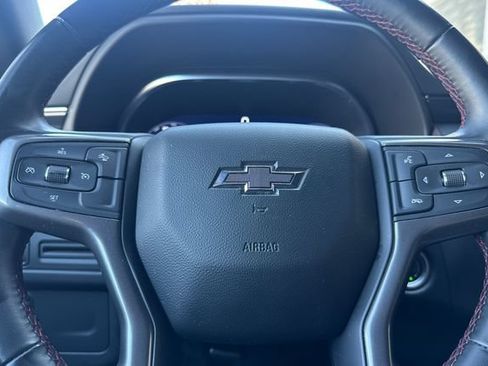 Used 2024 Chevrolet Suburban RST RWD image 27