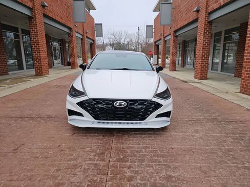 Used 2021 Hyundai Sonata SEL Plus w/ Tech Package image 2