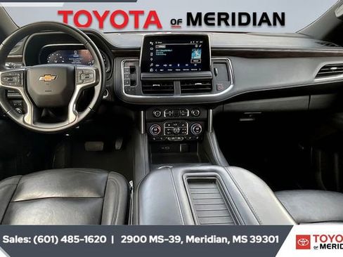 Used 2023 Chevrolet Suburban LT image 12